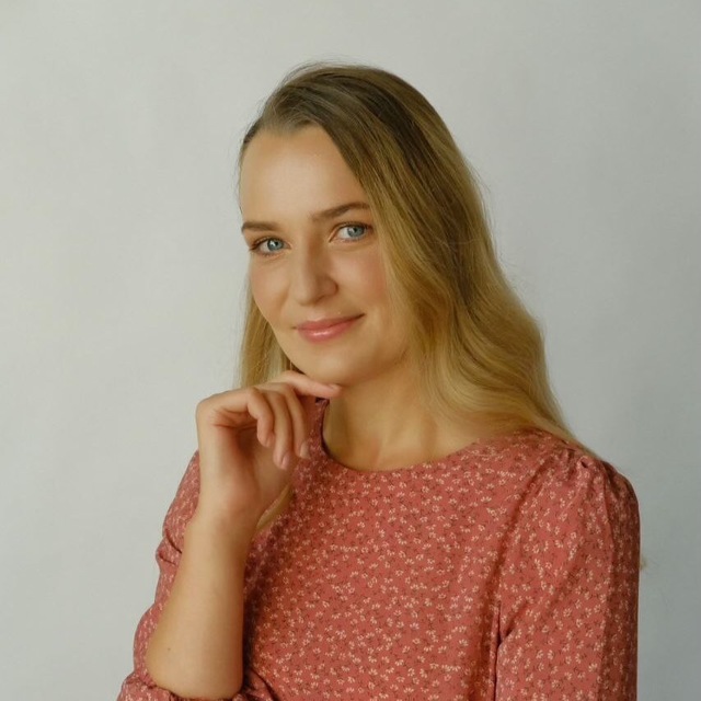 Елена Малиновская